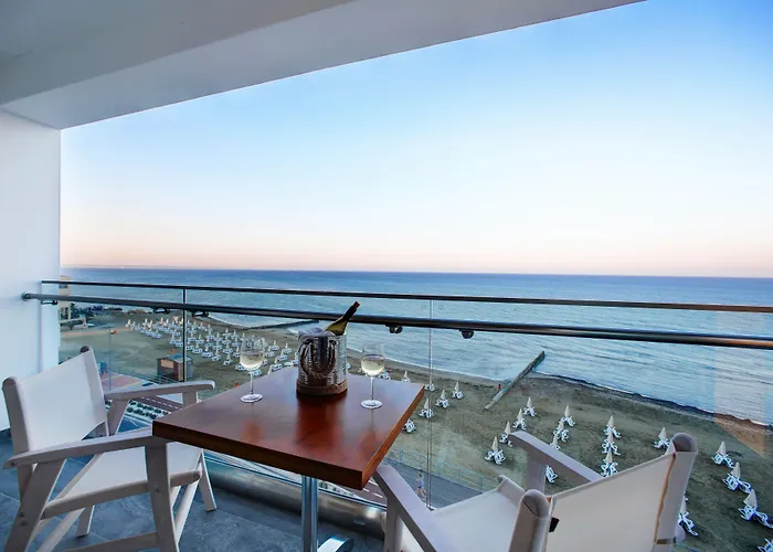 Hotell The Ciao Stelio Deluxe Boutique - Adults Only Larnaca