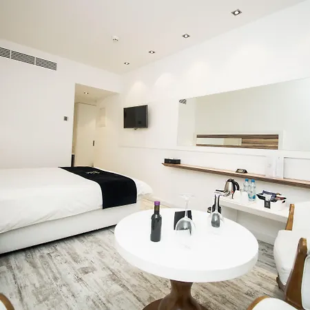 The Ciao Stelio Deluxe Boutique - Adults Only 4*