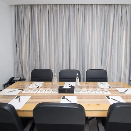 호텔 The Ciao Stelio Deluxe Boutique - Adults Only 라르나카